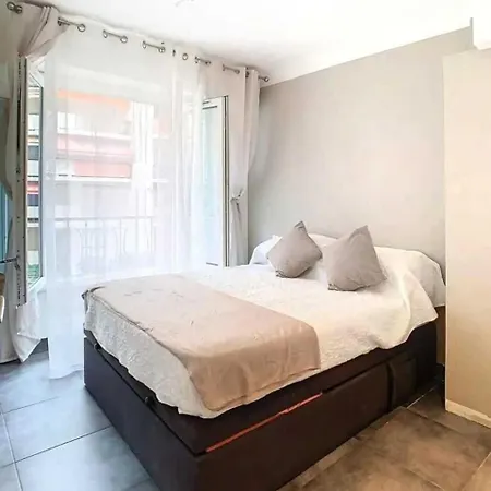 F3 4 Pers 15 Min Palace