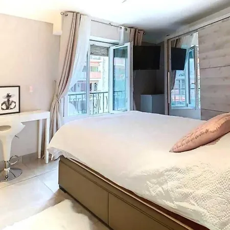 F3 4 Pers 15 Min Palace Апартаменты Канны